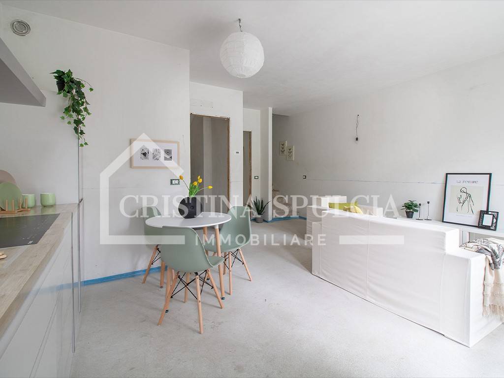 casa indipendente in vendita a Vimercate