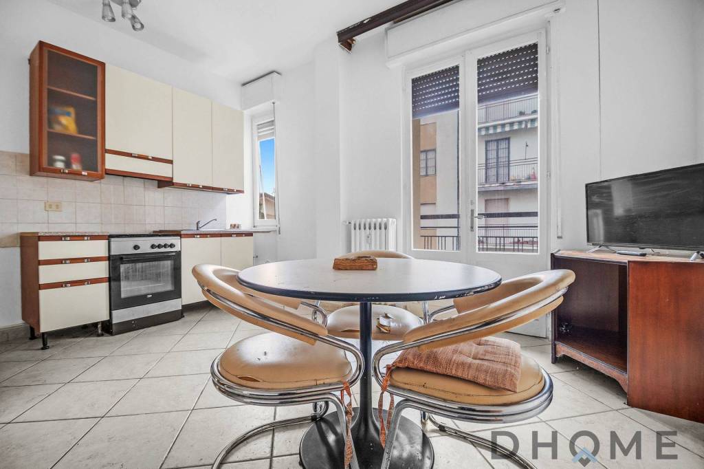 appartamento in vendita a Vimercate in zona Oreno