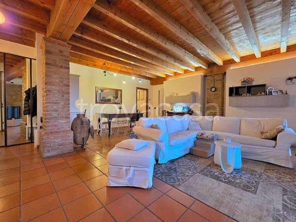 appartamento in vendita a Vimercate