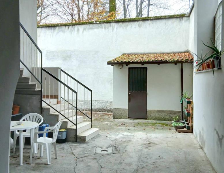 appartamento in vendita a Vimercate in zona Centro Storico