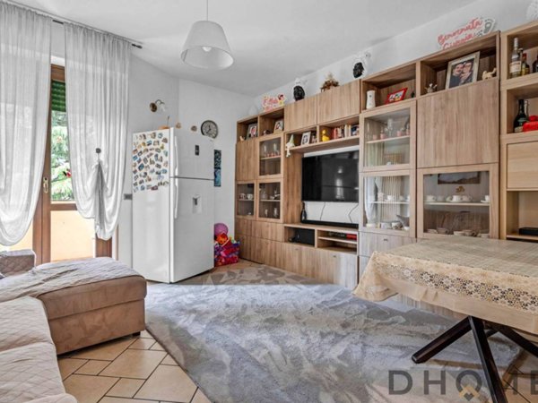 appartamento in vendita a Vimercate in zona Centro Storico