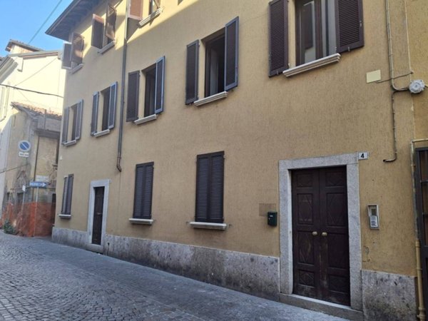 appartamento in vendita a Vimercate