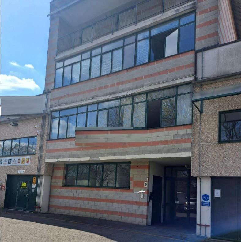 appartamento in vendita a Vimercate