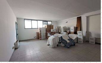 appartamento in vendita a Vimercate in zona Centro Storico