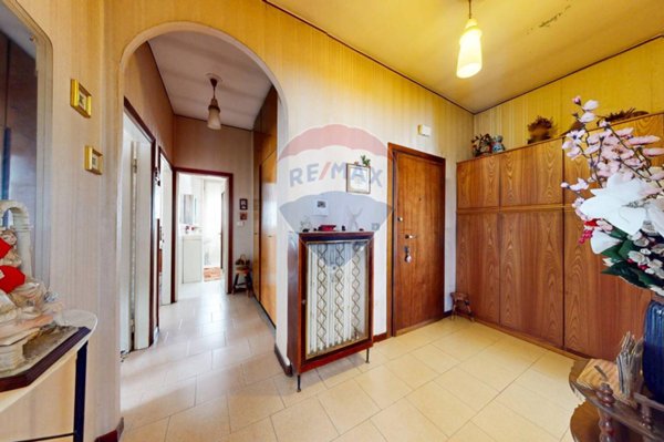 appartamento in vendita a Vimercate in zona Centro Storico