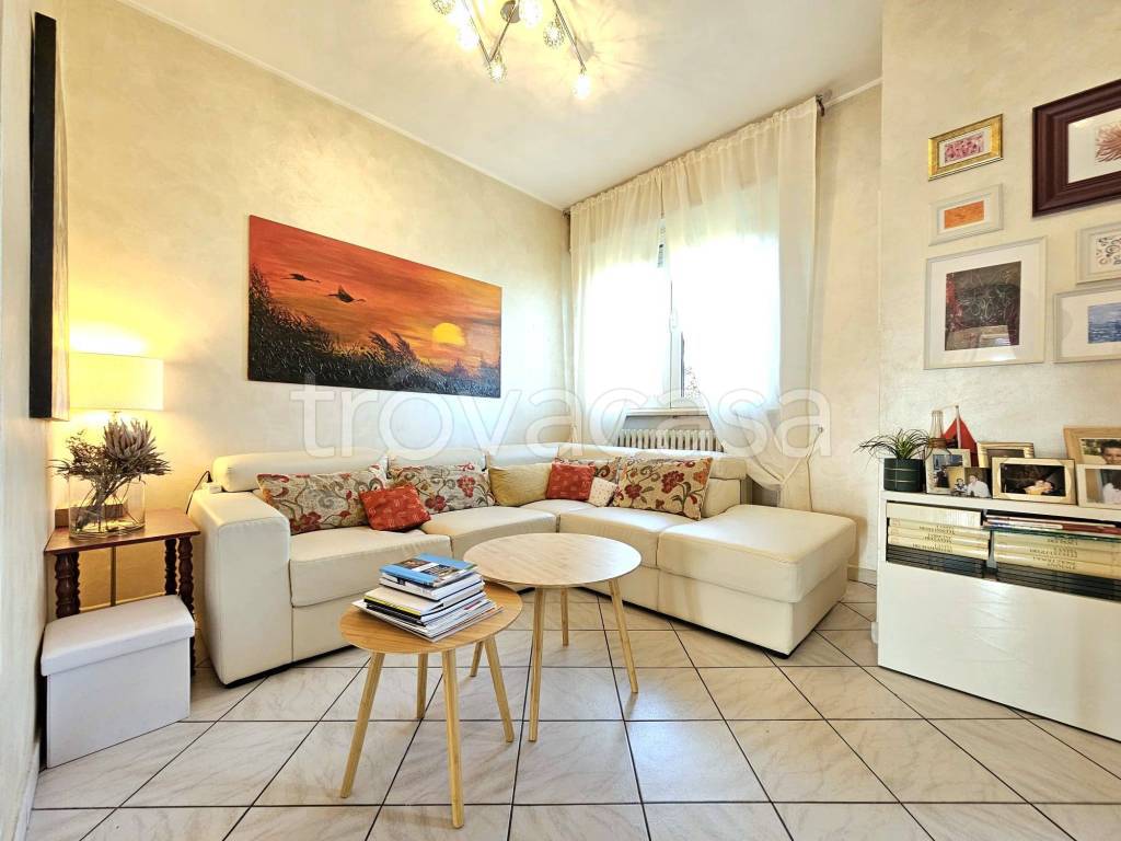 appartamento in vendita a Vimercate