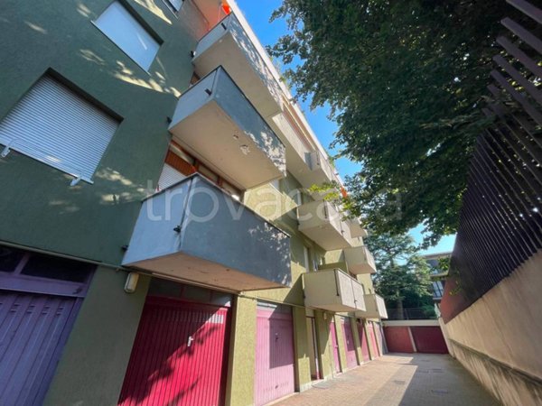 locale di sgombero in vendita a Vimercate