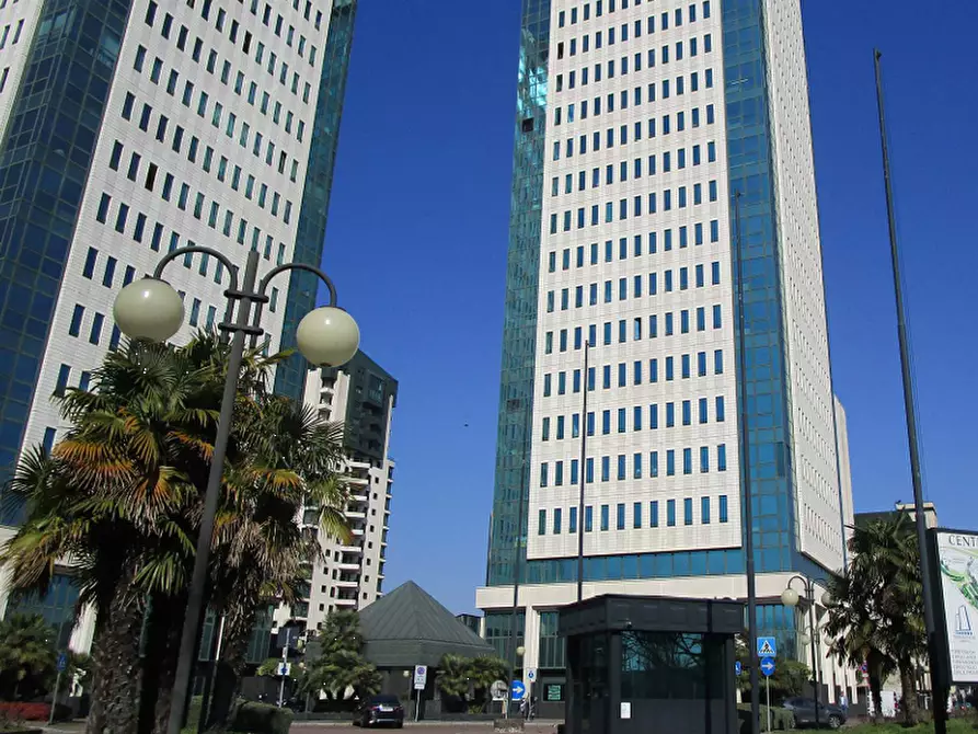 ufficio in vendita a Vimercate