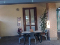 casa indipendente in vendita a Vimercate in zona Centro Storico