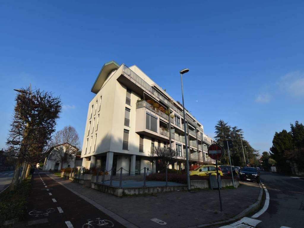 appartamento in vendita a Vimercate