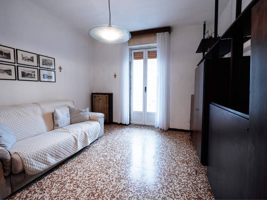 appartamento in vendita a Vimercate in zona Centro Storico