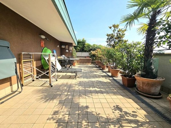 appartamento in vendita a Vimercate