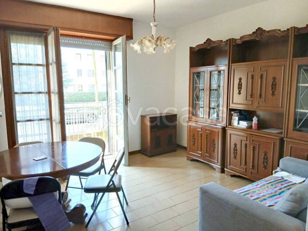 appartamento in vendita a Vimercate in zona Centro Storico