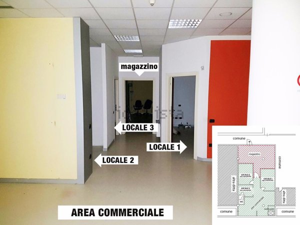 locale commerciale in vendita a Vimercate