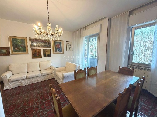 appartamento in vendita a Vimercate in zona Centro Storico