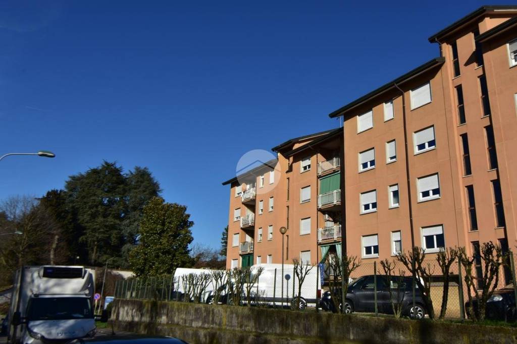 appartamento in vendita a Vimercate