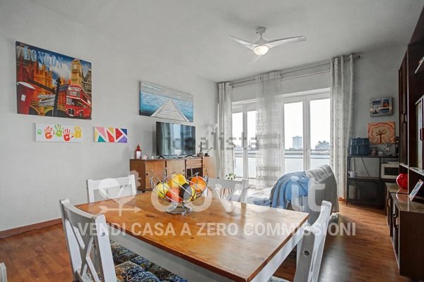 appartamento in vendita a Vimercate in zona Centro Storico