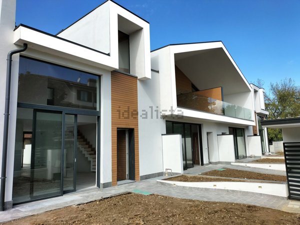 esavano in vendita a Vimercate