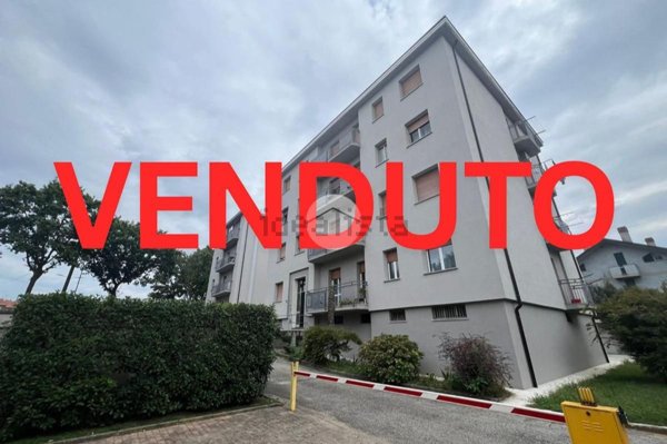 appartamento in vendita a Vimercate