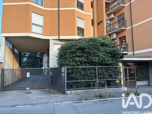 ufficio in vendita a Vimercate in zona Centro Storico