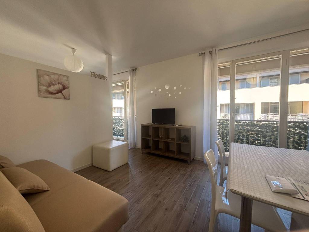 appartamento in vendita a Vimercate