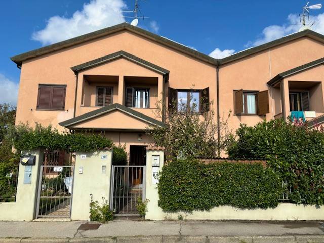 casa indipendente in vendita a Vimercate in zona Velasca