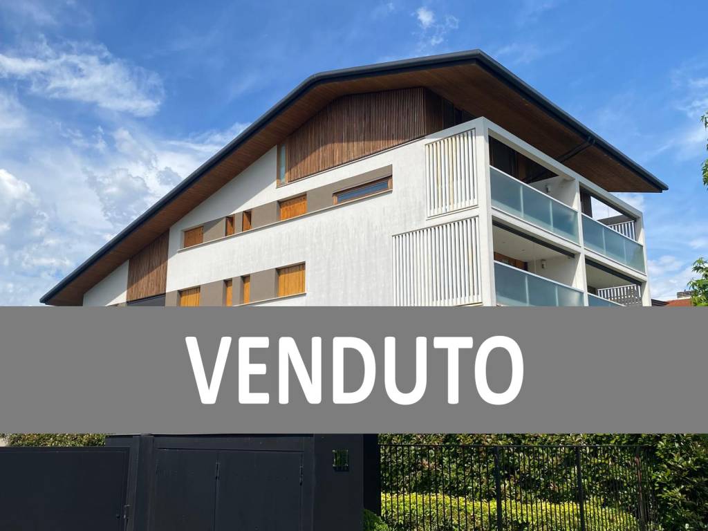 appartamento in vendita a Vimercate