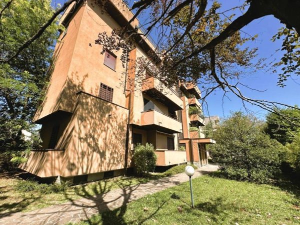appartamento in vendita a Vimercate