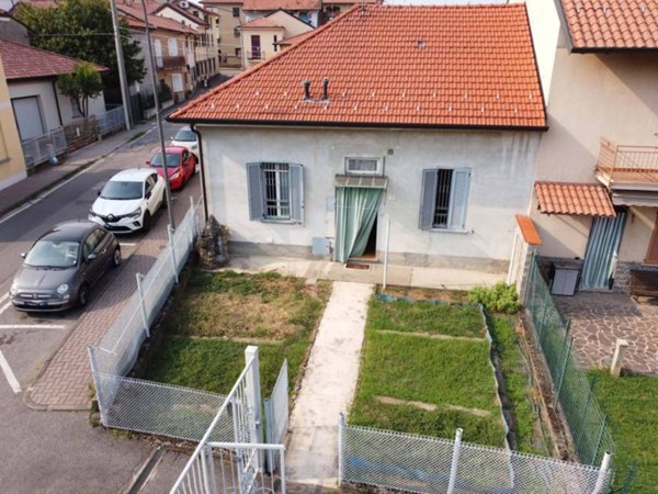 casa indipendente in vendita a Vimercate in zona Ruginello / Oldaniga