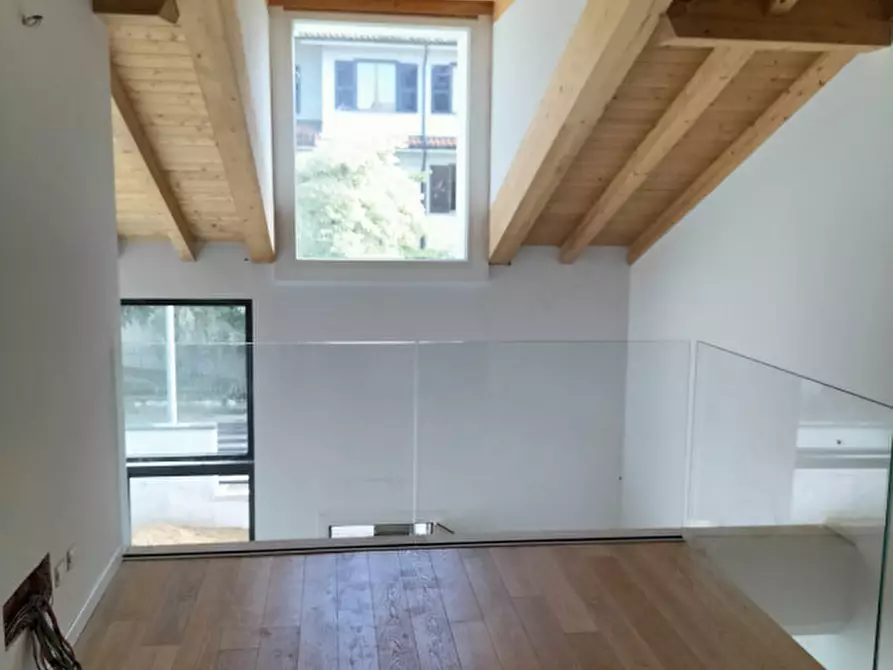 casa indipendente in vendita a Vimercate in zona Centro Storico