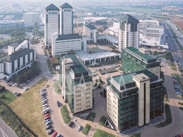 ufficio in vendita a Vimercate