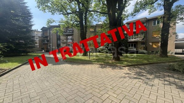 appartamento in vendita a Vimercate in zona Centro Storico