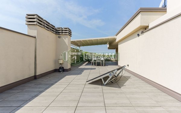 appartamento in vendita a Vimercate