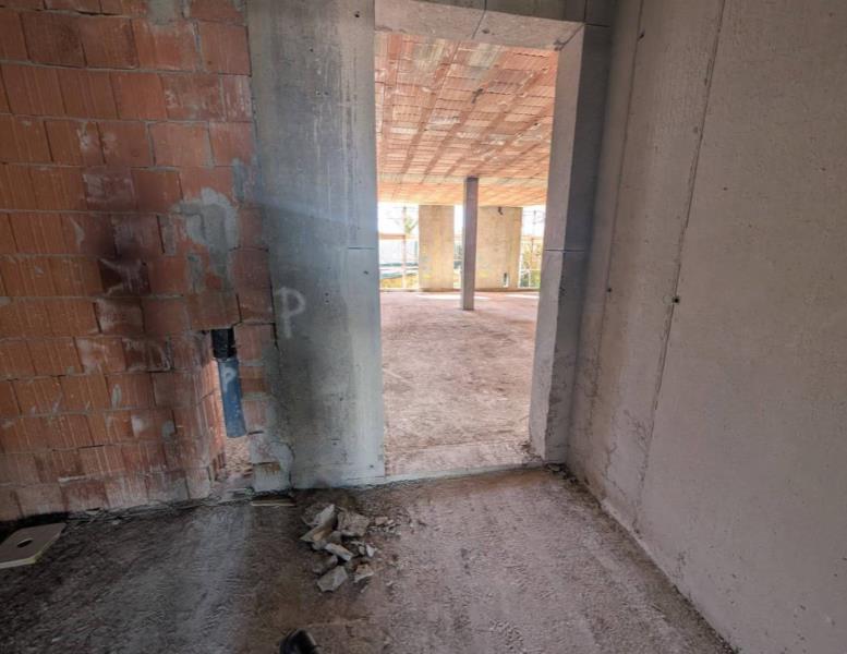 appartamento in vendita a Vimercate in zona Oreno