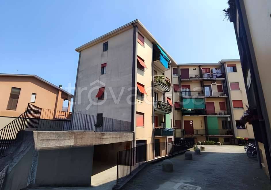 appartamento in vendita a Vimercate