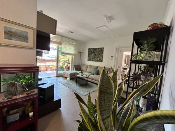 appartamento in vendita a Vimercate in zona Oreno