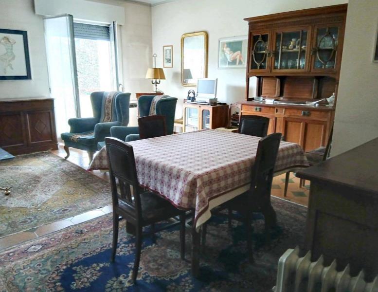 appartamento in vendita a Vimercate in zona Centro Storico