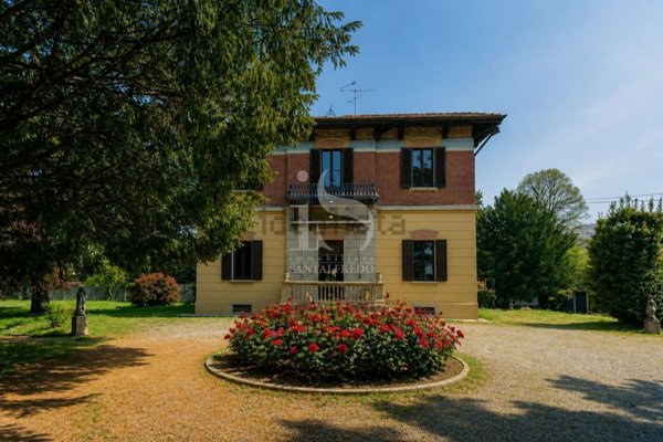 casa indipendente in vendita a Vimercate