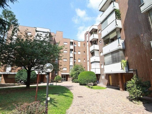 appartamento in vendita a Vimercate