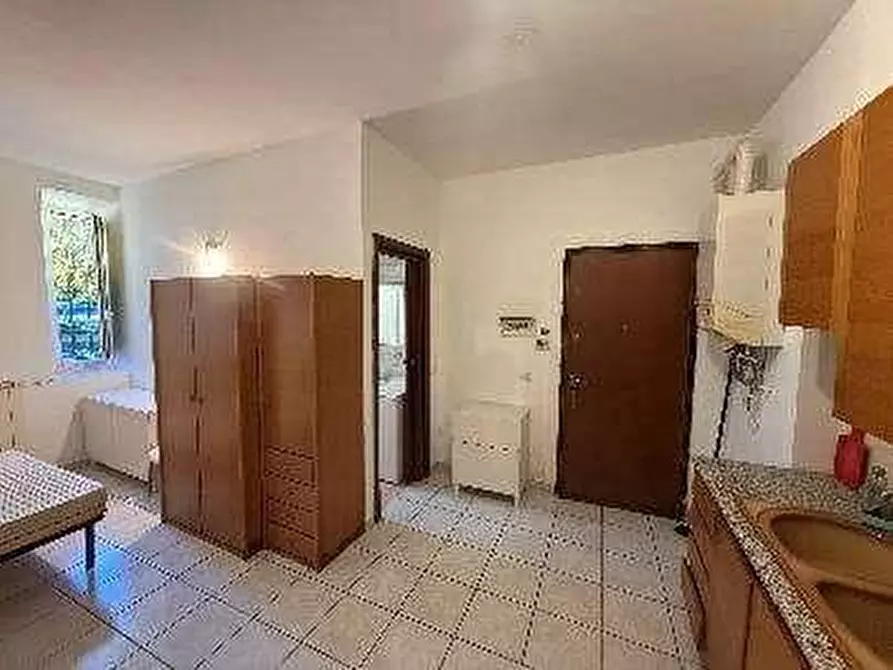 appartamento in vendita a Vimercate in zona Ruginello / Oldaniga