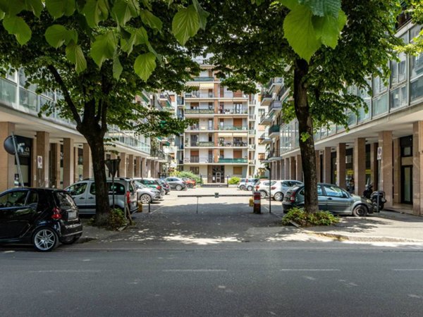 appartamento in vendita a Vimercate