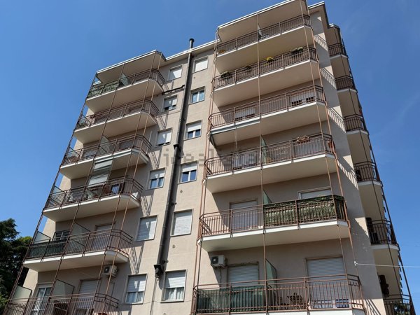 appartamento in vendita a Vimercate in zona Centro Storico