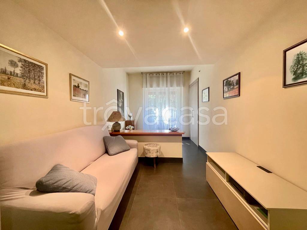 appartamento in vendita a Vimercate