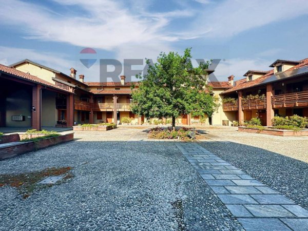 appartamento in vendita a Vimercate