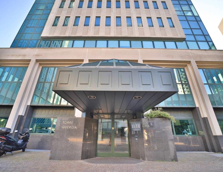 ufficio in vendita a Vimercate in zona Centro Storico
