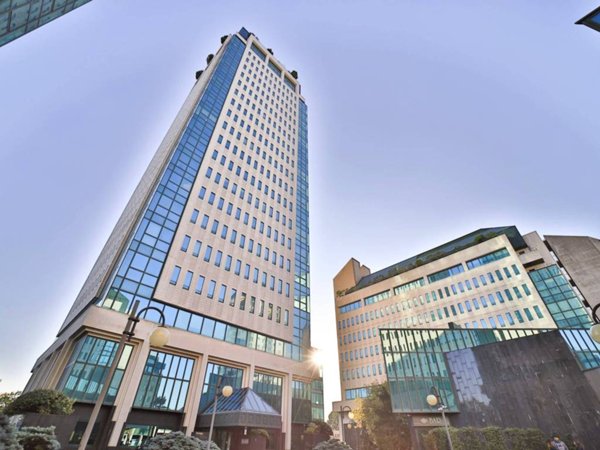 ufficio in vendita a Vimercate in zona Centro Storico