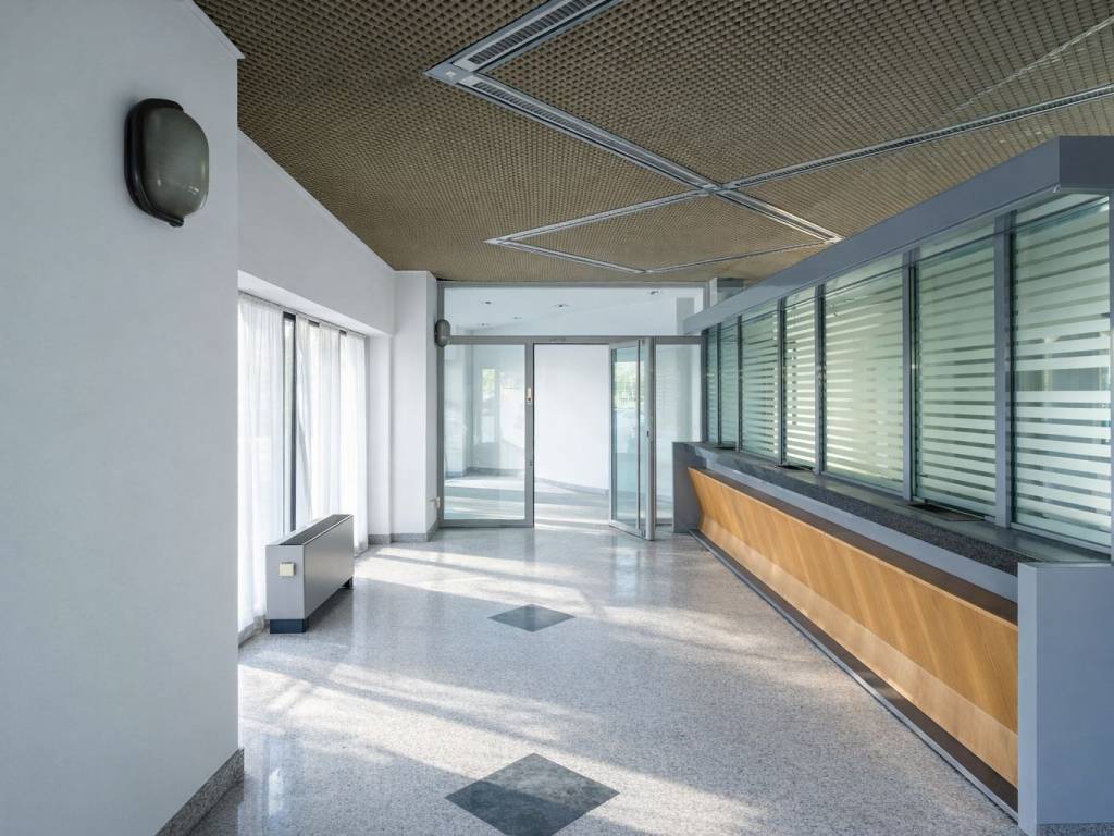 ufficio in vendita a Vimercate in zona Centro Storico