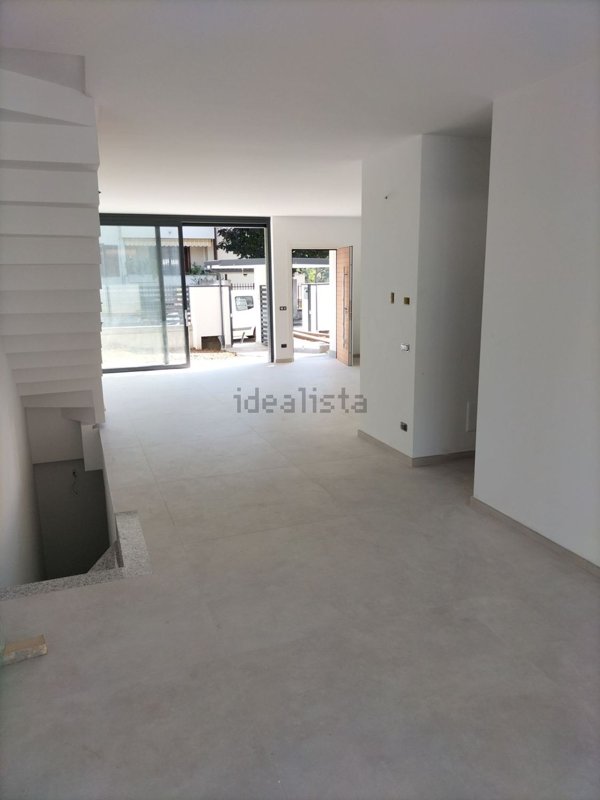 casa indipendente in vendita a Vimercate in zona Centro Storico