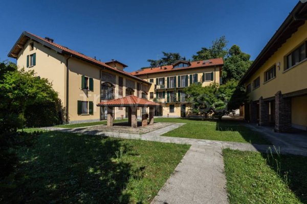 appartamento in vendita a Vimercate