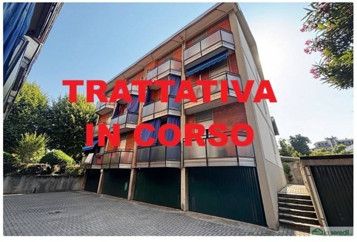 appartamento in vendita a Vimercate in zona Centro Storico